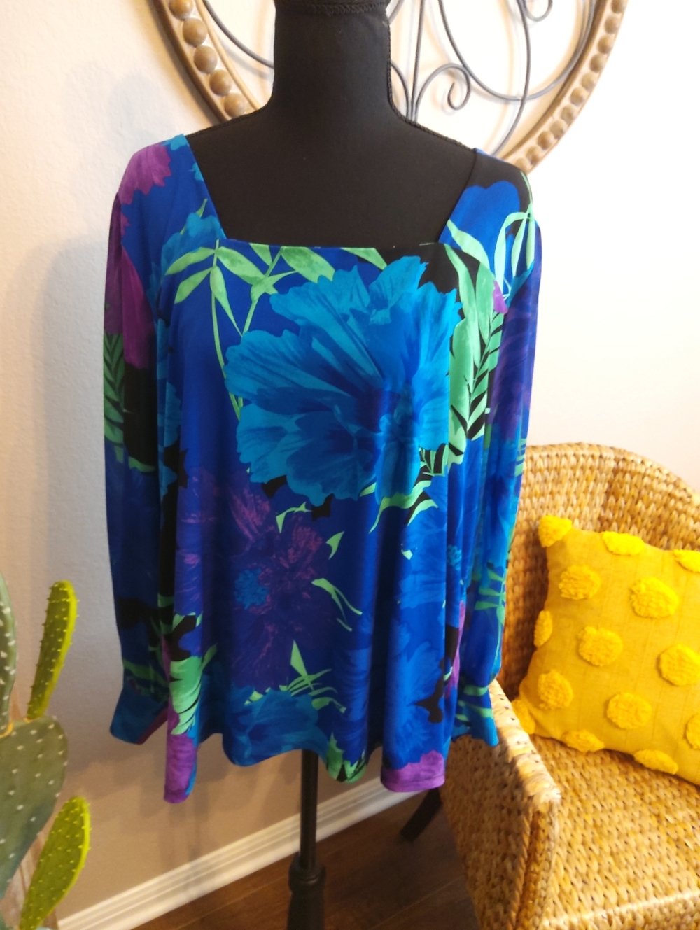 Calvin Klein Blue Floral Long-Sleeve Square Neck Top